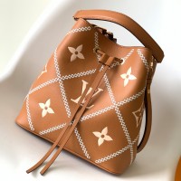 Louis Vuitton Graceful PM – Pursekelly – high quality designer Replica bags  online Shop!