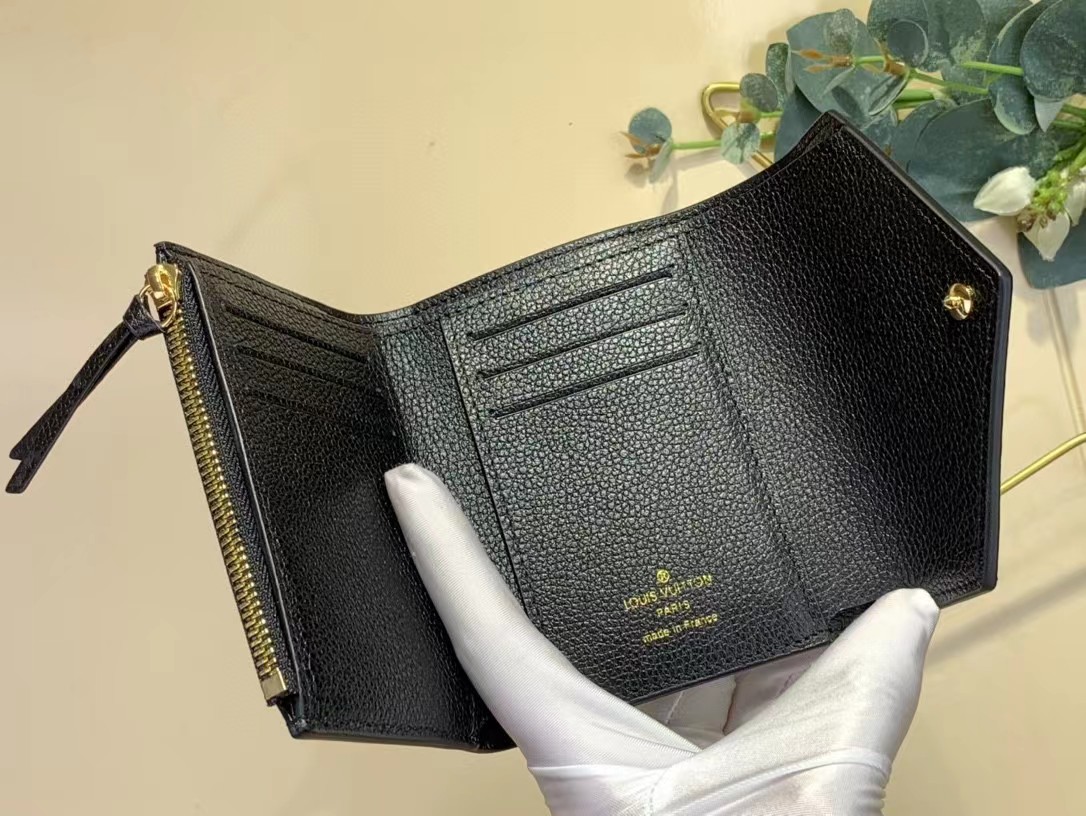 LOUIS VUITTON M80968 Portefeuil Victorine Bi-Color Monogram  Empreinte Black/Beige Bifold Mini Wallet with Coin Purse, Women's Genuine  Cosmetic Box, Shop Bag Included, black/beige : Clothing, Shoes & Jewelry